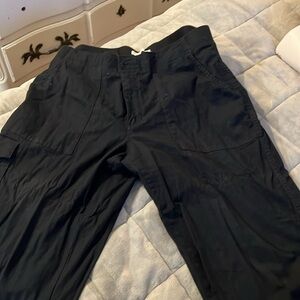 Sonoma black capris size 14